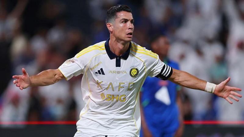 رونالدو تمایل خود را برای ماندن در النصر عربستان نشان داد