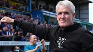 مارک هیوز و احیای دوباره در کارلایل یونایتد؛ بازگشت انگیزه در لیگ ملی انگلیس