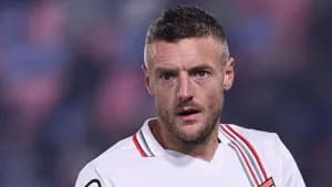 جیمی واردی نخستین بازیکن انگلیسی ماه سری آ شد