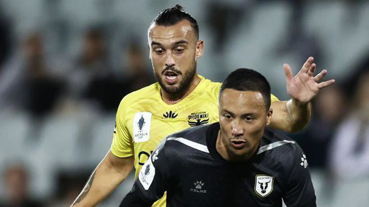 چهار بازیکن A-League استرالیا به علت تبانی از فوتبال محروم شدند