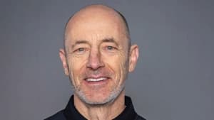 مایک آنتونی، مدیر عملکرد برتر نیوزلند، به تیم فوتبال برایتون پیوست