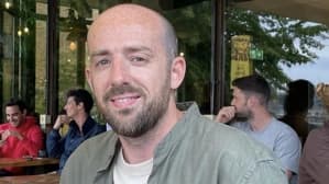 خطرات سایت‌های شرط‌بندی غیرقانونی؛ مرگ هوادار فوتبال پس از گرفتار شدن در دام اعتیاد