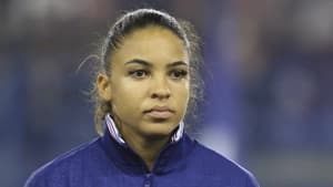 دلْفین کاسکارینو ستاره فرانسوی به لندن سیتی لایونسس پیوست