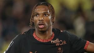 توافق ۶۰ میلیون پوندی لیورپول برای جذب ژرمی ژاکه، مدافع رن