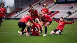 هفتمین برد متوالی منچستریونایتد در فوتبال زنان: اسکیتر خوشحال از تیم بی‌نقص