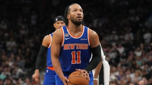 اشتباه ویمبانیاما و برتری نیکس در فینال NBA برابر اسپرز
