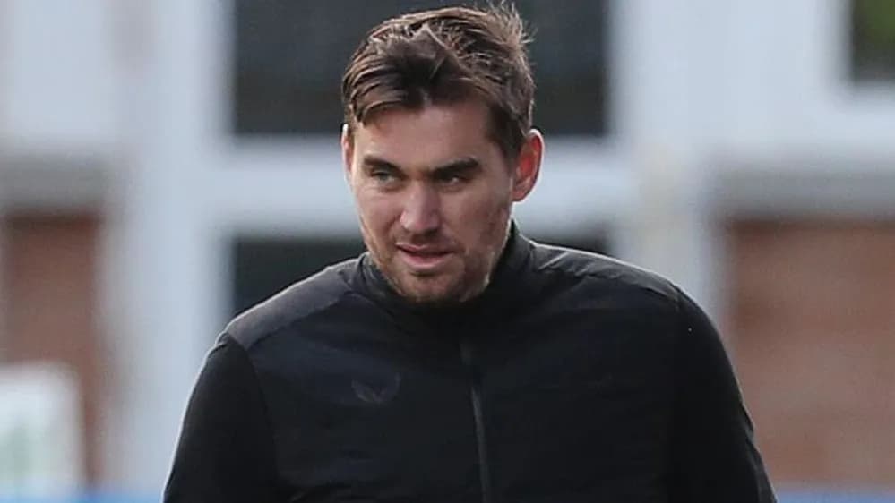 استعفای مایکل جولی تنها دو روز پس از انتصاب در بری به دنبال واکنش شدید هواداران