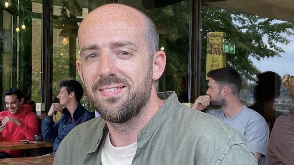 خطرات سایتهای شرطبندی غیرقانونی؛ مرگ هوادار فوتبال پس از گرفتار شدن در دام اعتیاد