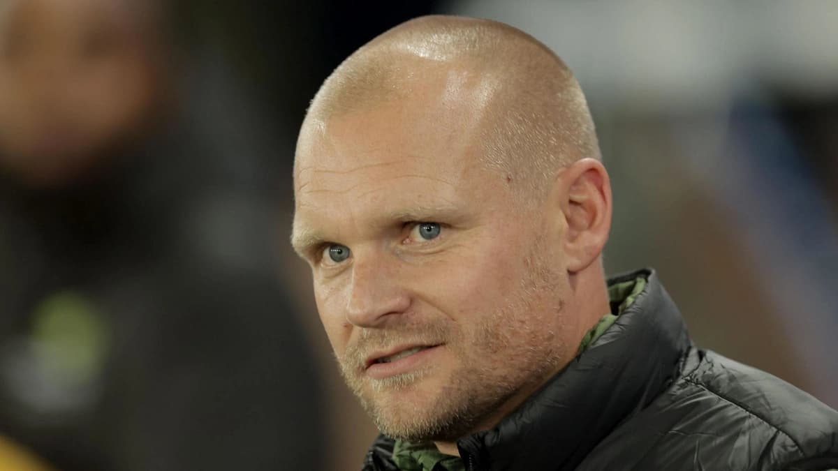 لیام منینگ سرمربی جدید هادرسفیلد تاون شد