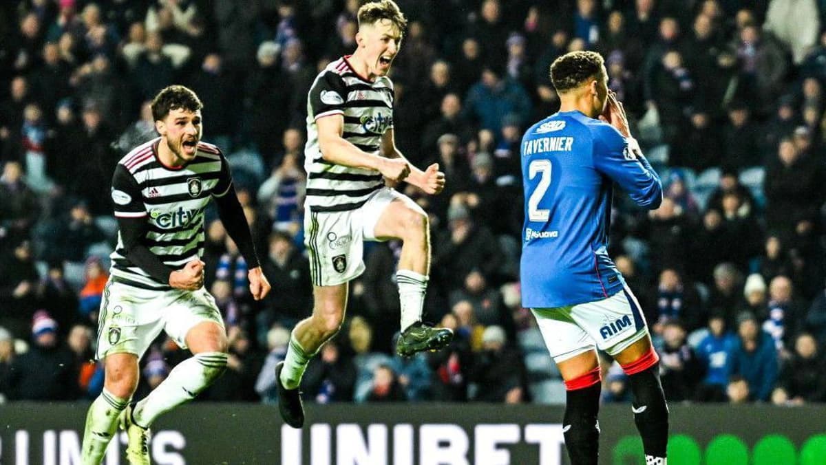 اخراج استرنرار از جام حذفی اسکاتلند به دلیل استفاده از بازیکن غیرمجاز