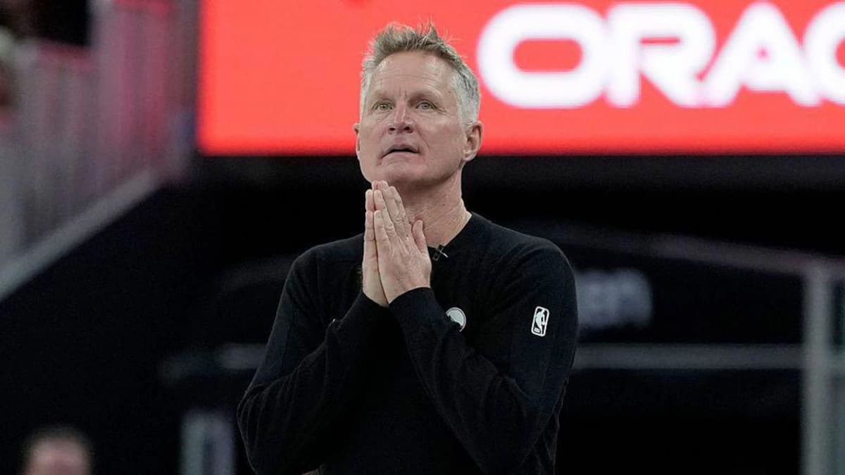 پیروزی گلدن استیت وریرز در دیداری غمگین و عجیب مقابل مینه‌سوتا تیمبرولوز