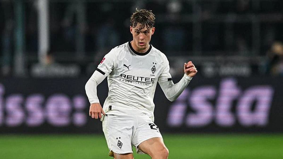 لوکا نتز، مدافع مونشن گلادباخ به ناتینگهام فارست پیوست