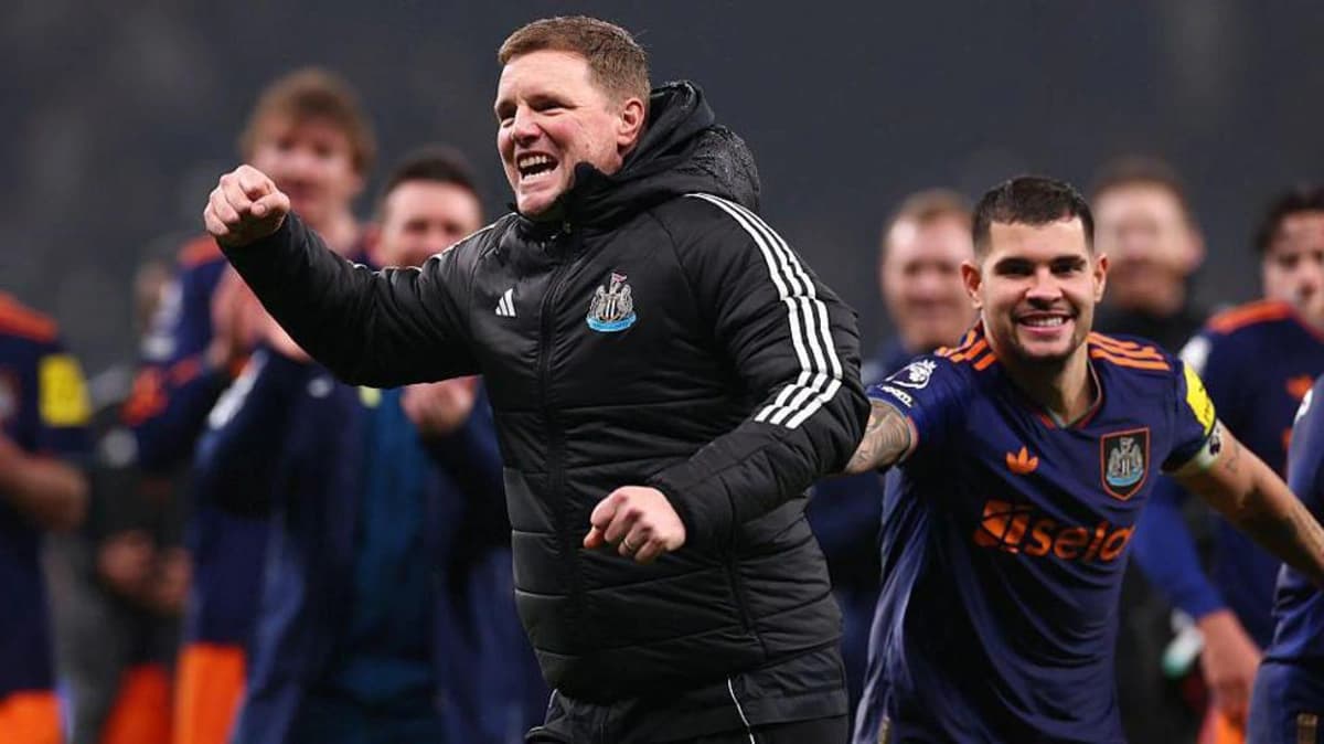 ارتباط ویژه هاو با هواداران نیوکاسل پس از پیروزی مقابل تاتنهام