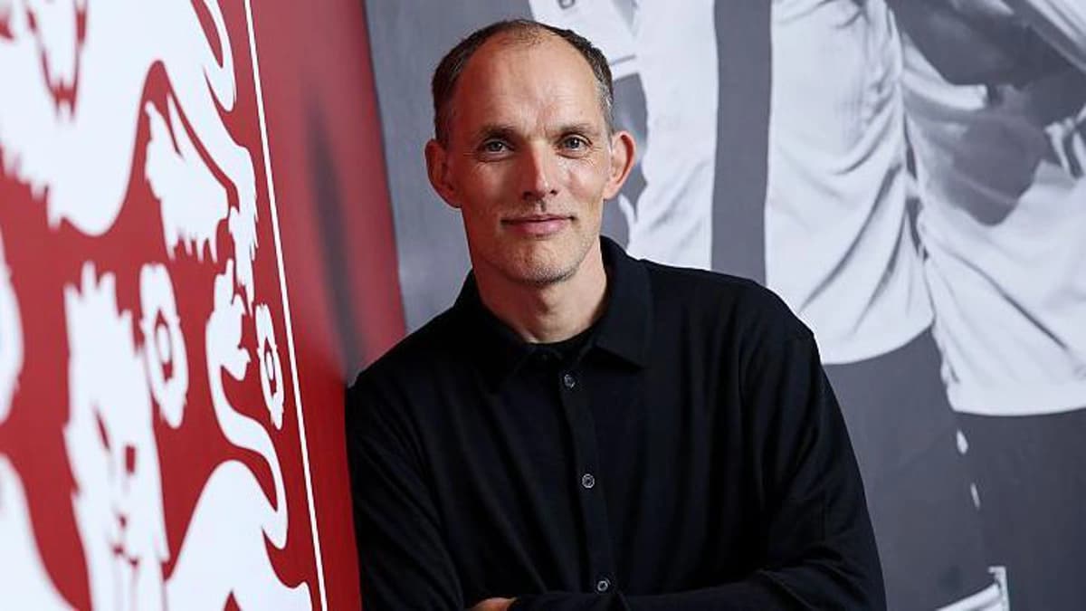 تمدید قرارداد توخل با تیم ملی انگلیس؛ شادی فدراسیون و سایه تصمیمات گذشته