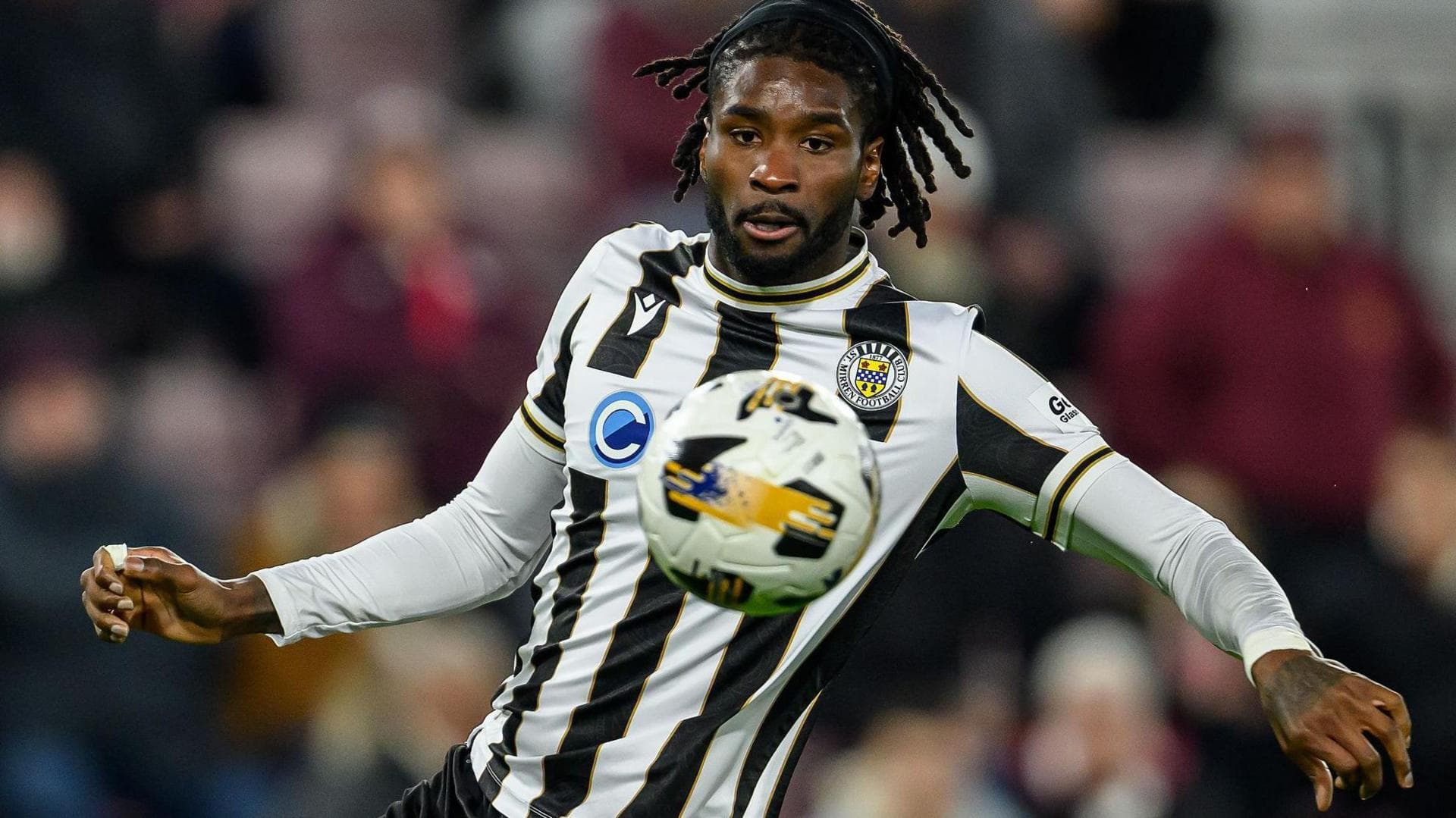 مدافع و مهاجم جدید به بولتون واندررز پیوستند