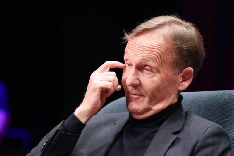 واکنش مدیر دورتموند به انتقال احتمالی فلورین ویرتز: کاش به بایرن مونیخ می‌رفت