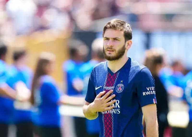 اظهارنظر جالب خویچا کواراتسخلیا: "مسی مال این دنیا نیست، اما عاشق رونالدو هستم"