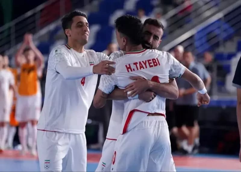 اتحاد ستاره‌های فوتسال ایران نماد همبستگی ملی