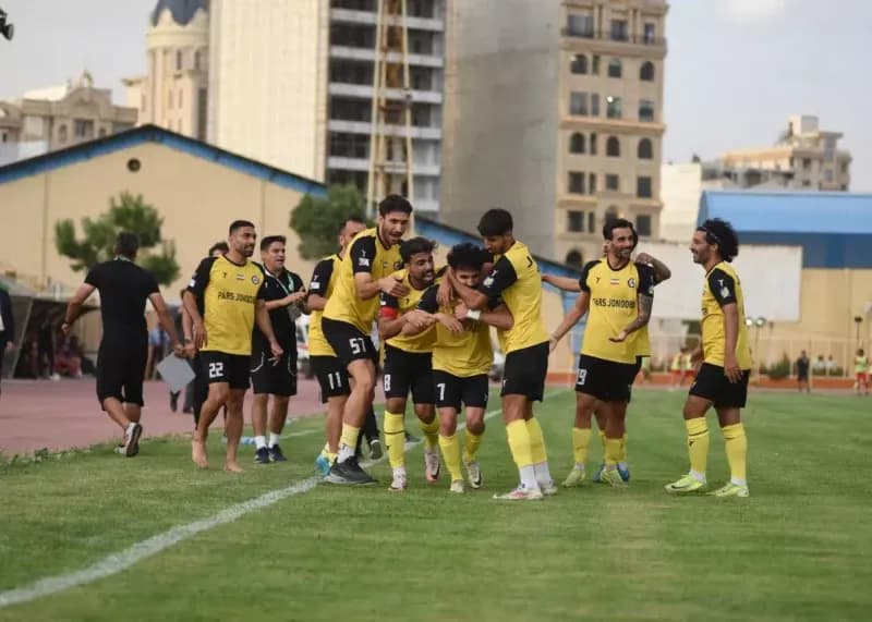 تمرینات پارس جنوبی جم در فصل جدید به شهرستان جم منتقل شد