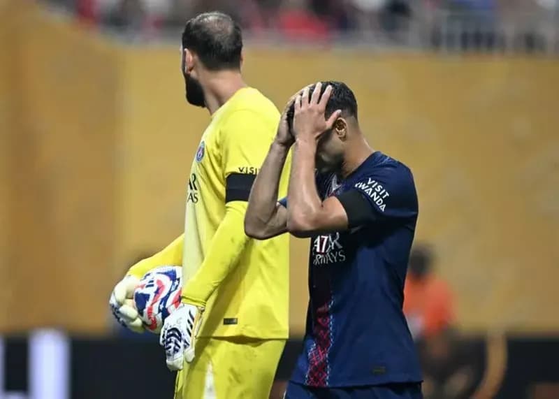 اولین واکنش‌های ستاره‌های پاری سن ژرمن به مصدومیت جمال موسیالا