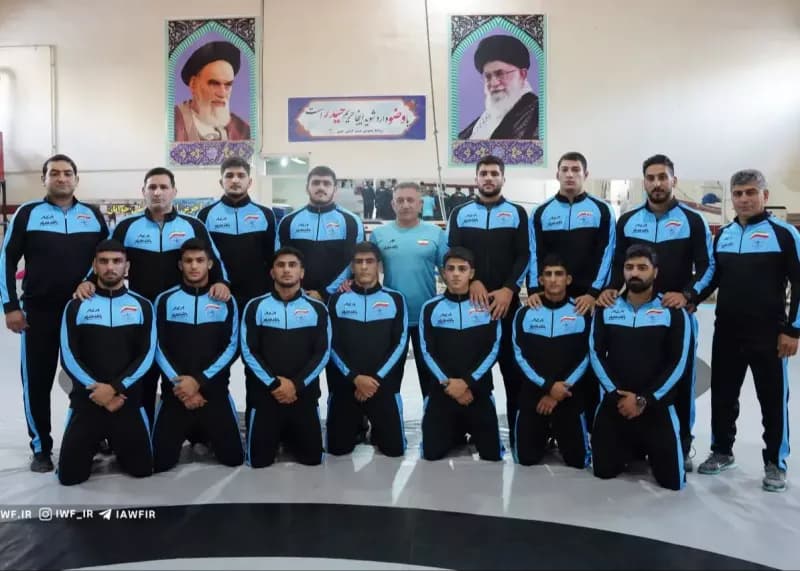 تیم ملی کشتی آزاد جوانان ایران راهی رقابت‌های قهرمانی آسیا شد