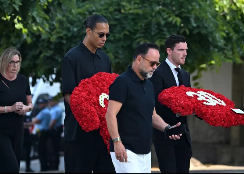 حضور پرشکوه ستاره‌های فوتبال در مراسم وداع با دیوگو ژوتا