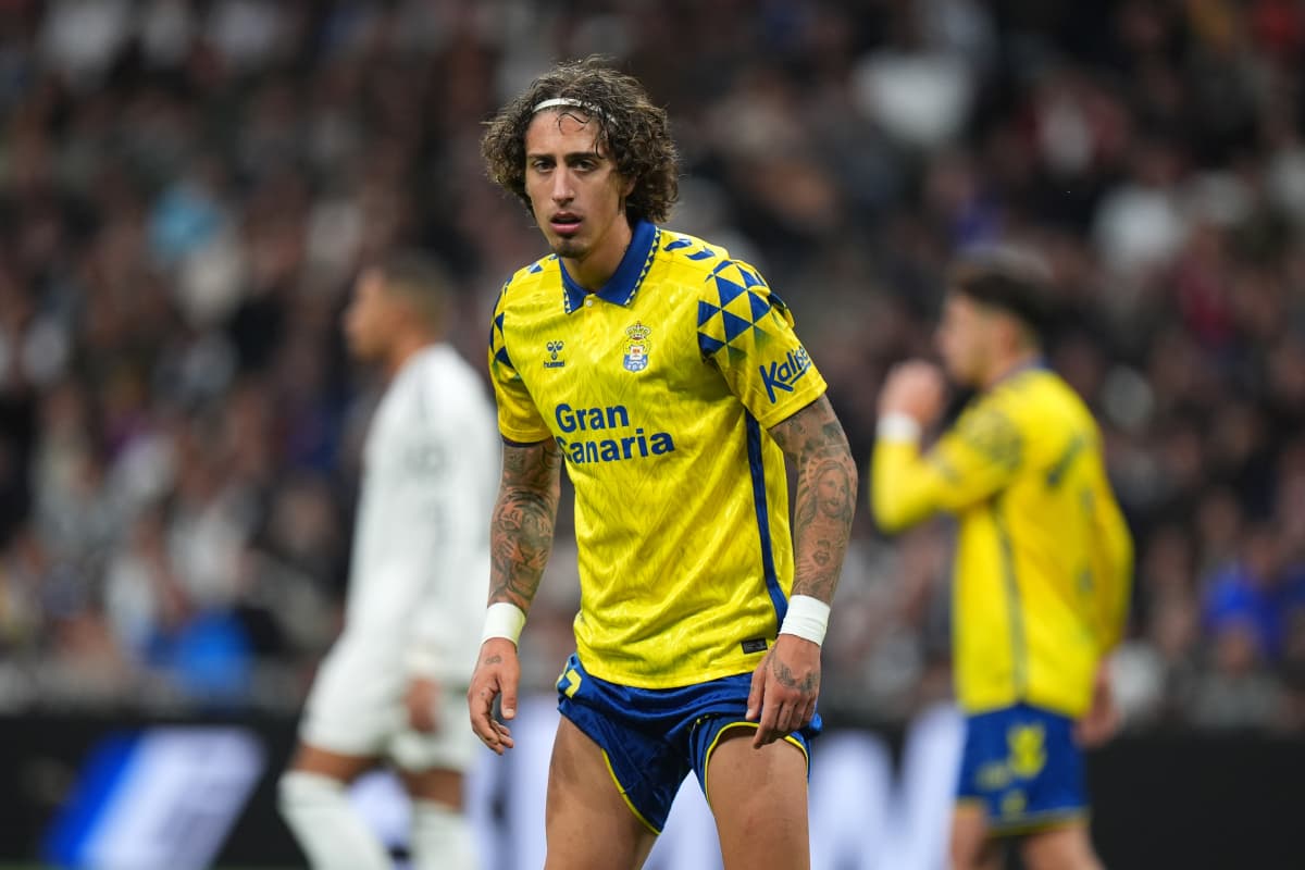 رُم به دنبال فابیو سیلوا از وولورهمپتون و همچنان علاقه‌مند به پائیکساو