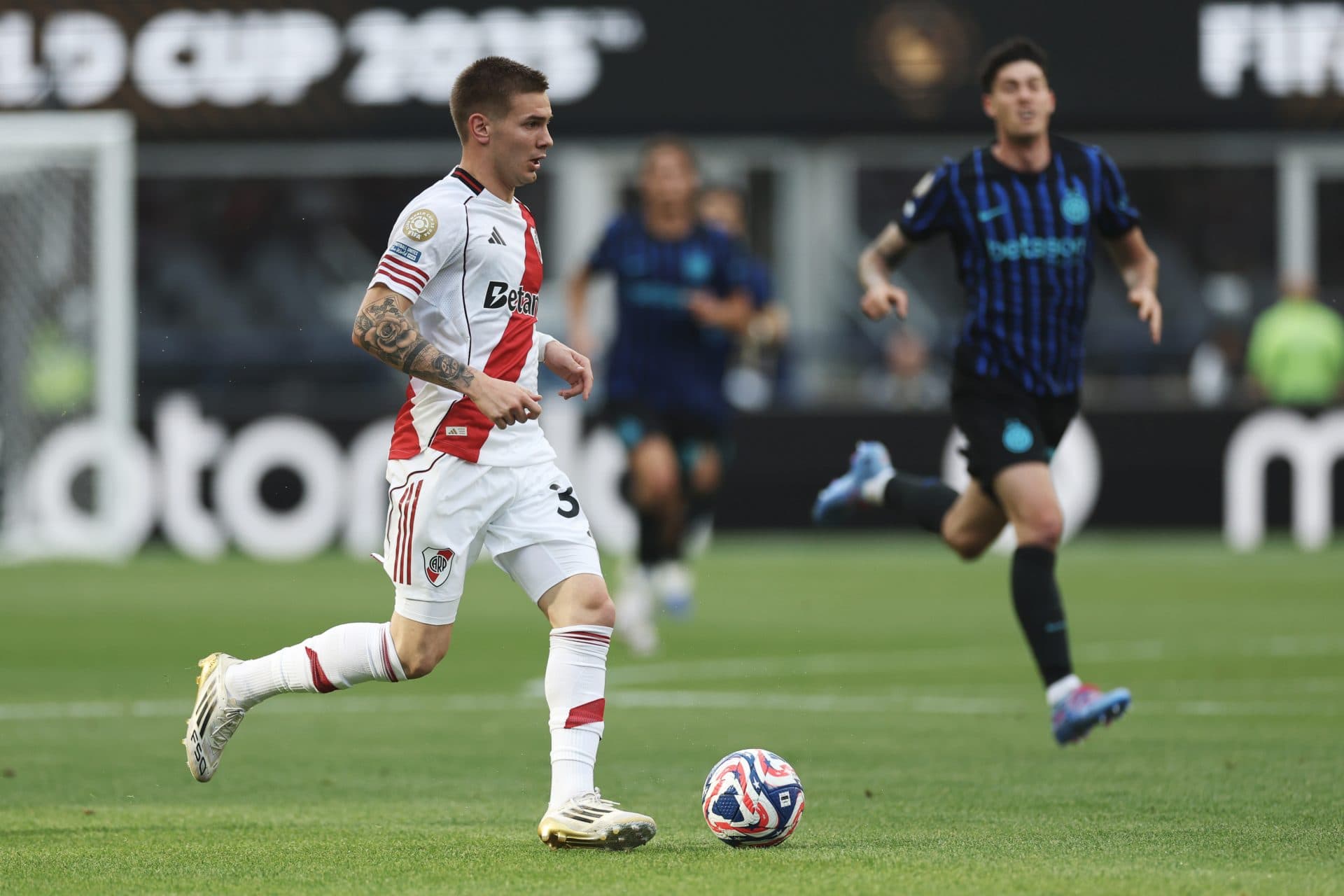 فرانکو ماستانتوئونو، پدیده آرژانتینی، آخر این هفته به مادرید می‌رسد