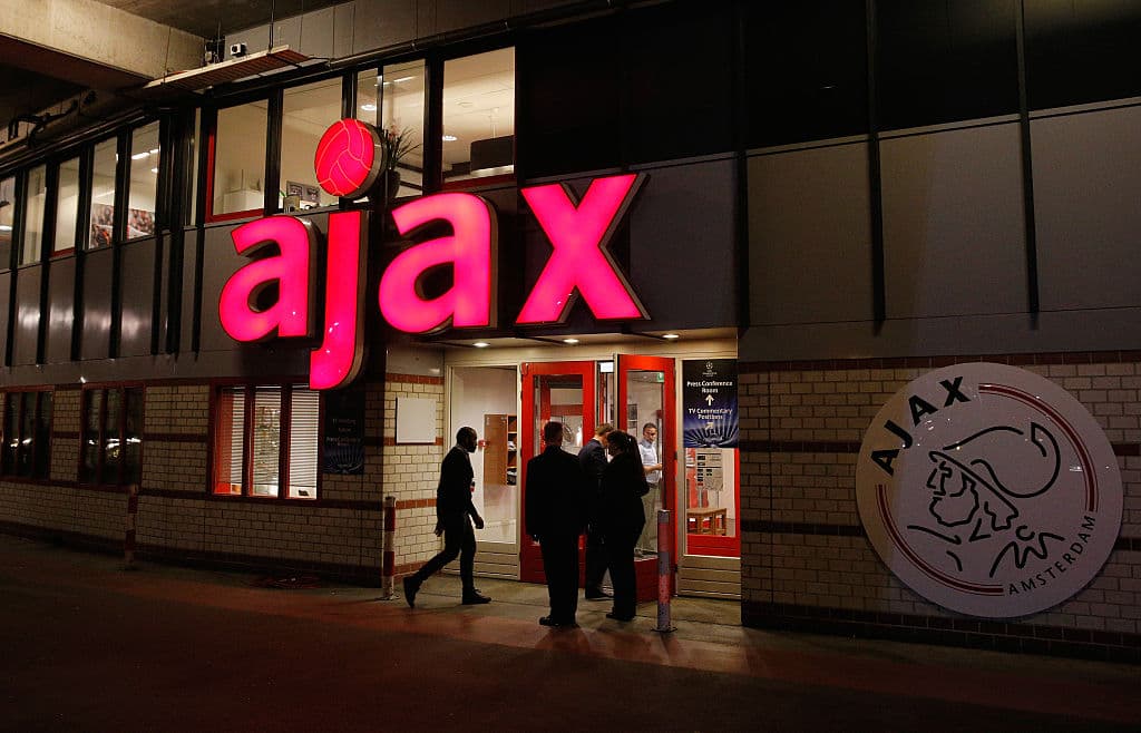 یوئری هیرکنس، دروازه‌بان جوان هلندی، به آژاکس پیوست