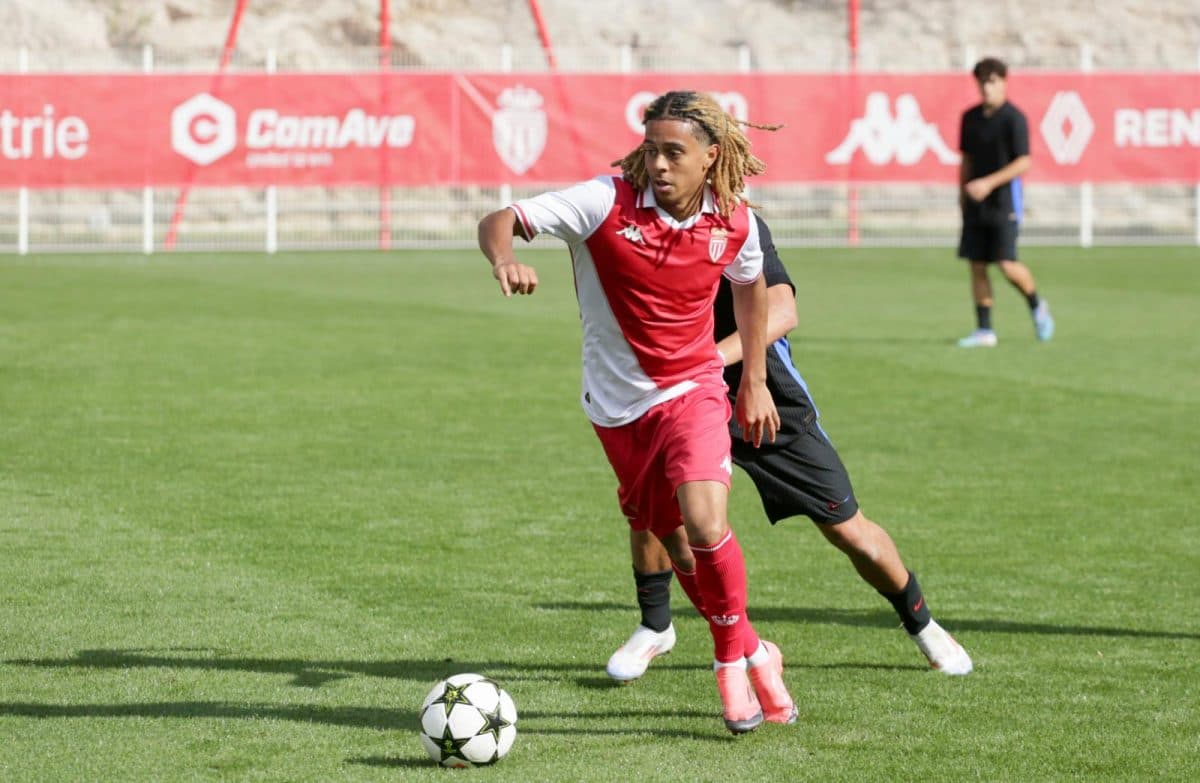 رقابت مارسی و پاریس اف‌سی برای جذب سیمون بوعابره از موناکو با وجود توافق با نئوم