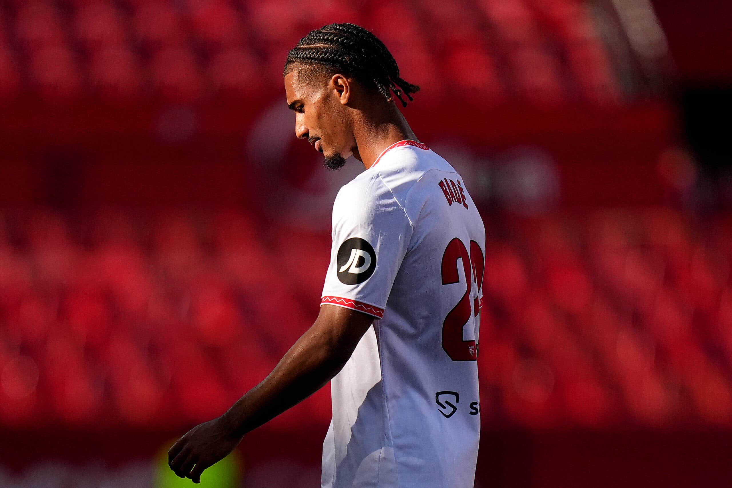 نگاهی به علاقه رئال مادرید به جذب لوئیک باده مدافع سویا: او چه چیزی برای برنابئو به ارمغان می‌آورد؟