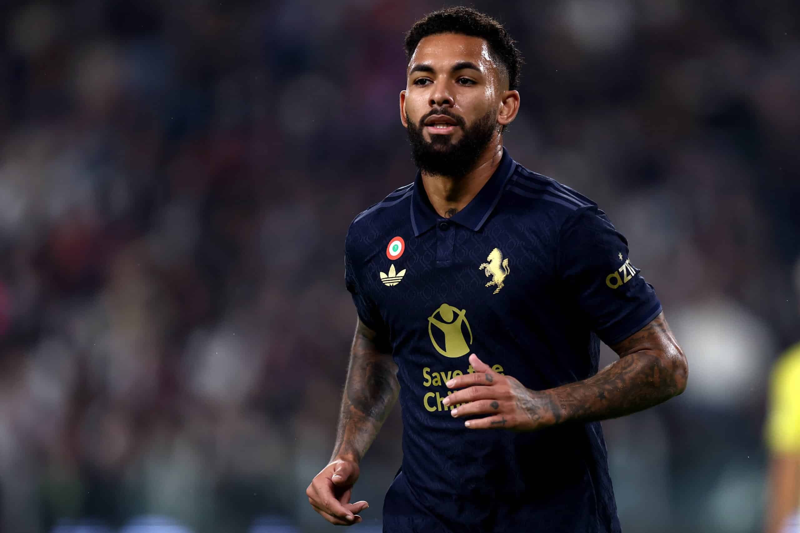 تلاش اورتون برای جذب داگلاس لوئیز از یوونتوس؛ شرط صبر در نقل‌وانتقالات