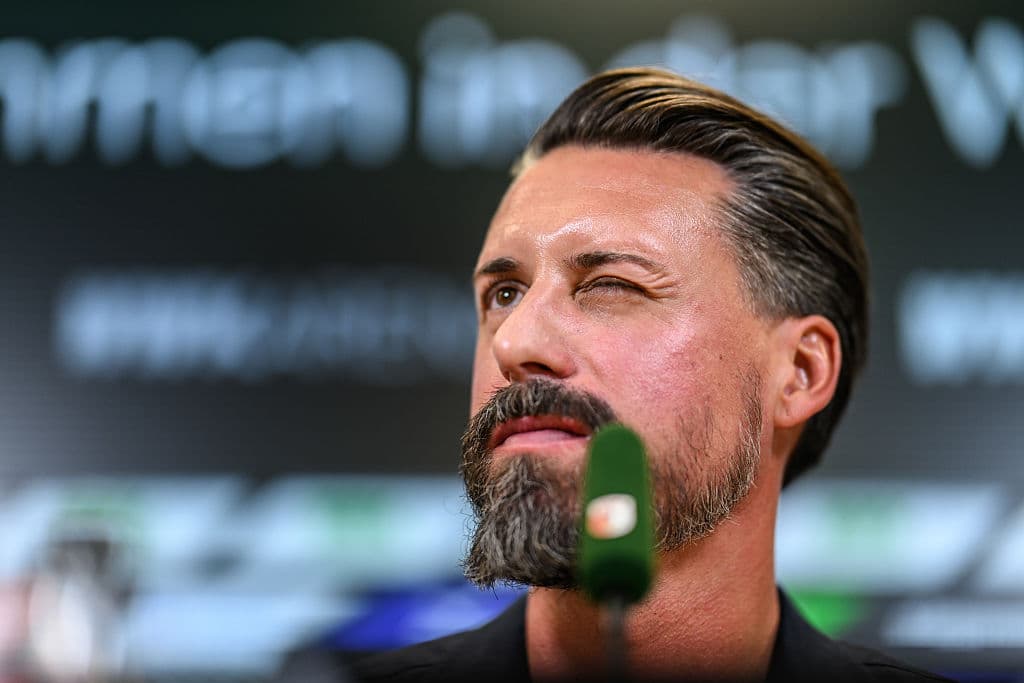 شجاعت در اف‌سی آگسبورگ: ریسک بزرگ ساندرو واگنر در اولین تجربه سرمربیگری بوندس‌لیگا