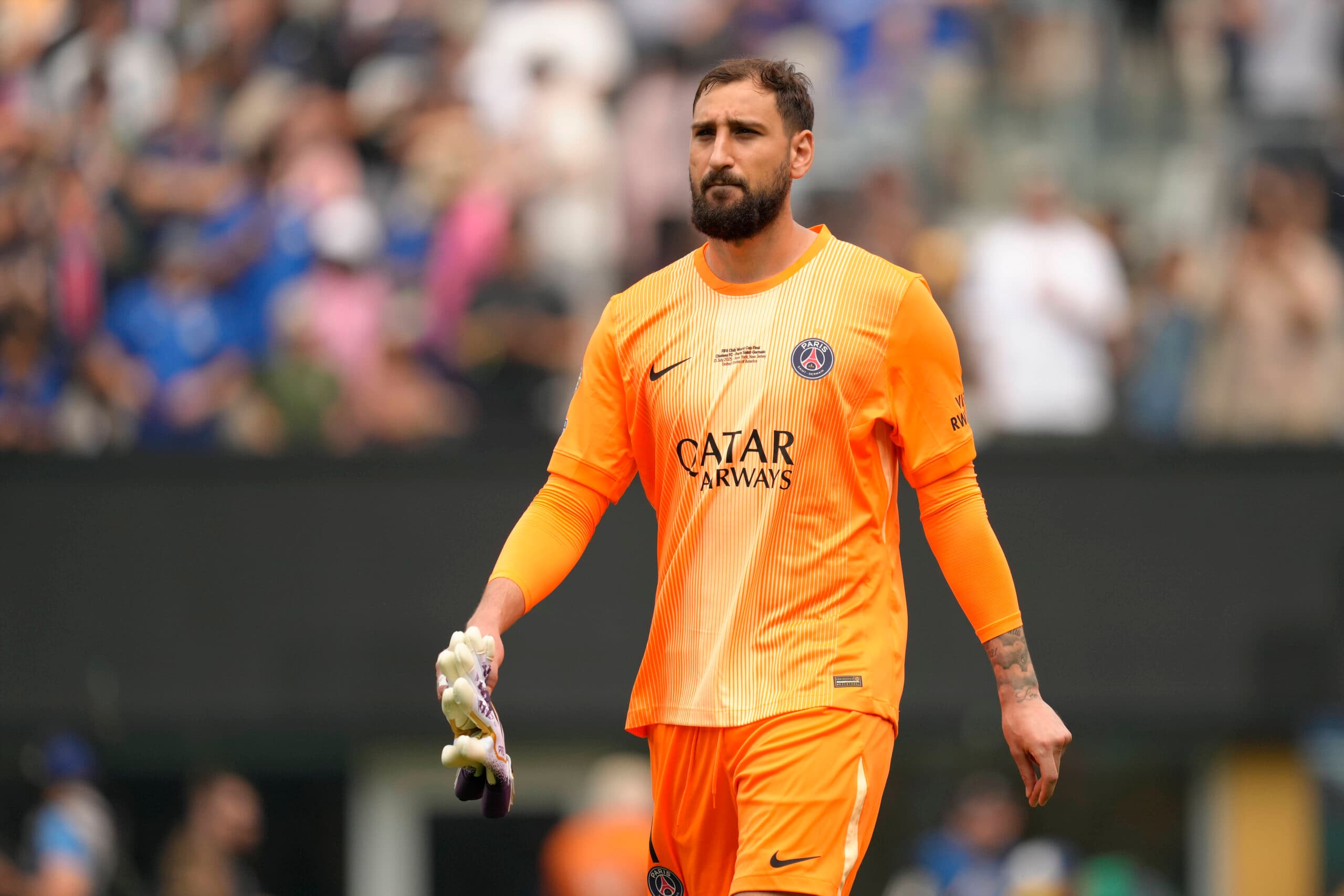 احتمال انتقال جان‌لوئیجی دوناروما به منچستر یونایتد؛ آینده‌ای نامشخص در PSG