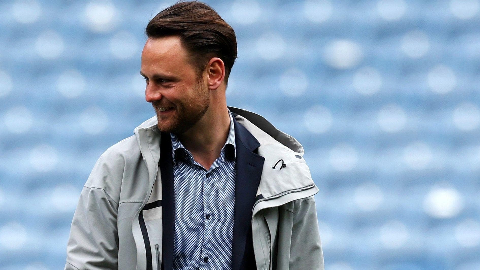 چقدر کریستوفر ویول در تلاش منچستریونایتد برای جذب بنجامین سشکو تاثیرگذار است؟