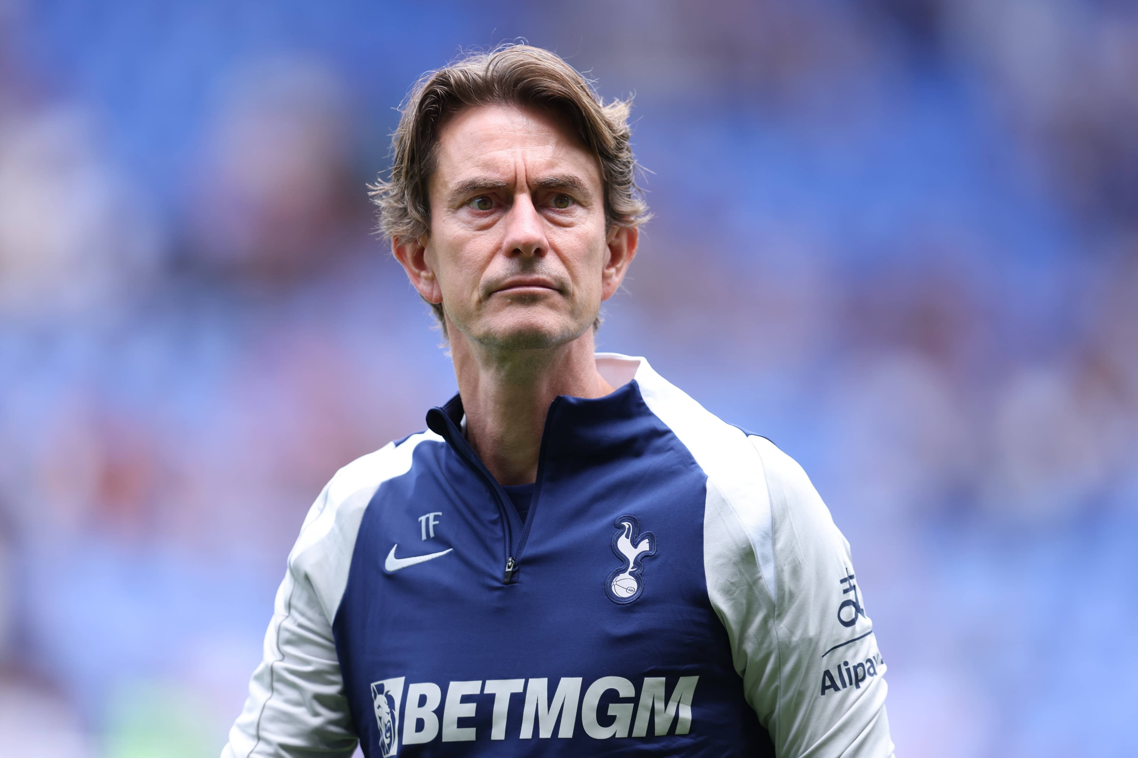 تسریع مذاکرات تاتنهام و لیورپول برای انتقال هاروی الیوت با مبلغ ۴۰ میلیون پوند