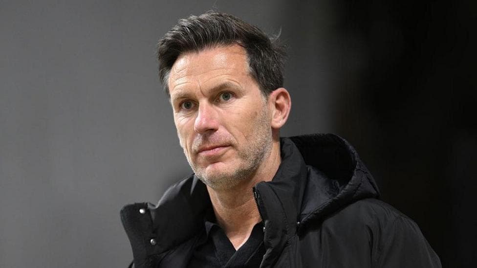 گرت تیلور، سرمربی سابق منچستر سیتی، هدایت تیم فوتبال زنان لیورپول را بر عهده گرفت