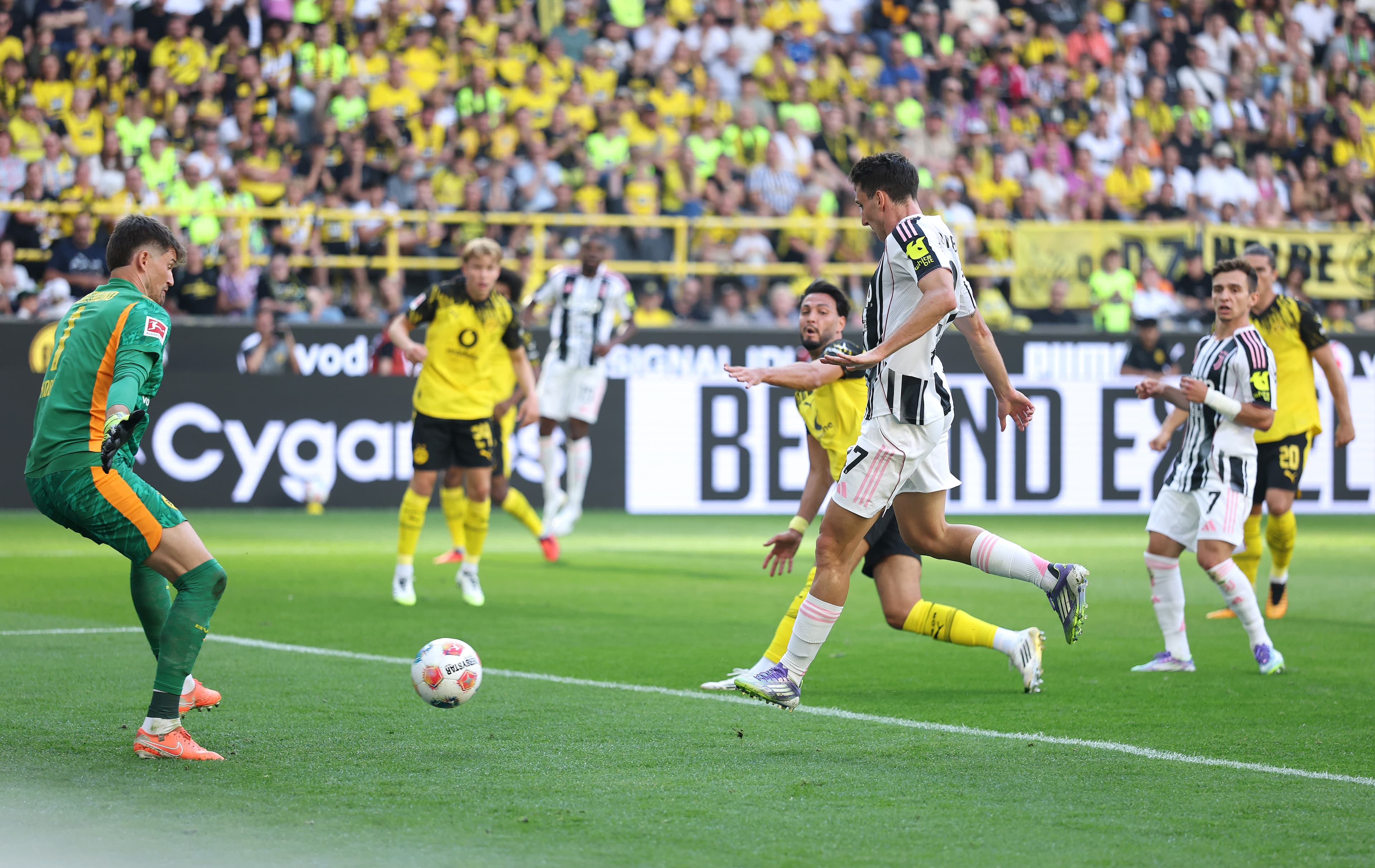 پیروزی یوونتوس مقابل دورتموند در آخرین دیدار تدارکاتی پیش‌فصل