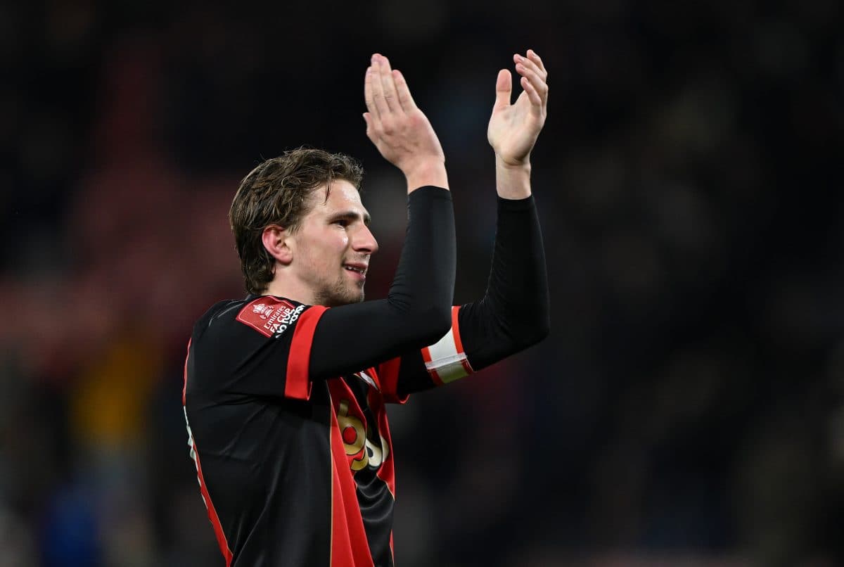 ایلنا زابارنی از بورنموث به پاری سن ژرمن پیوست