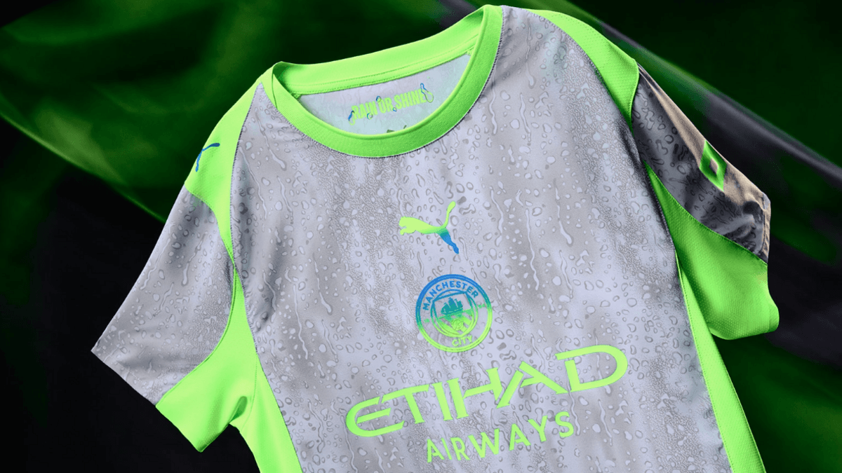 رونمایی از لباس سوم بارانی منچسترسیتی برای فصل ۲۶-۲۰۲۵