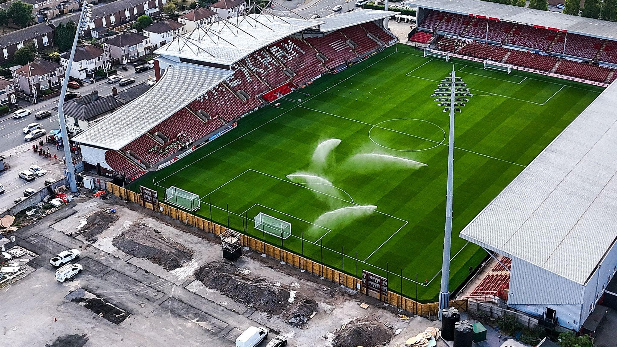 تحول بزرگ در ورزشگاه ساک کای راس ولز؛ آینده‌ای روشن برای رکسهام