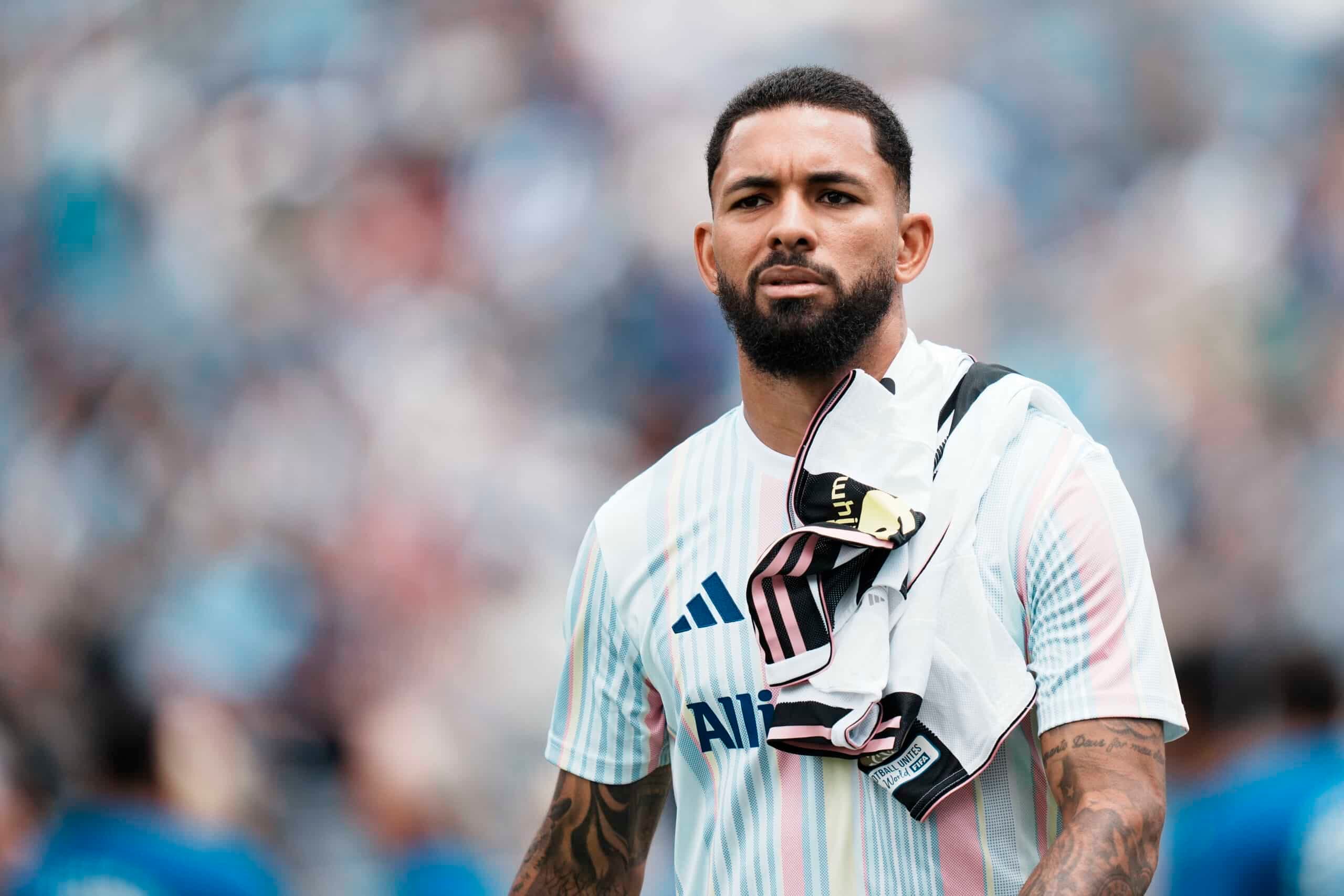 انتقال داگلاس لوئیز به ناتینگهام فارست؛ یک خرید بزرگ برای جنگل‌نشینان