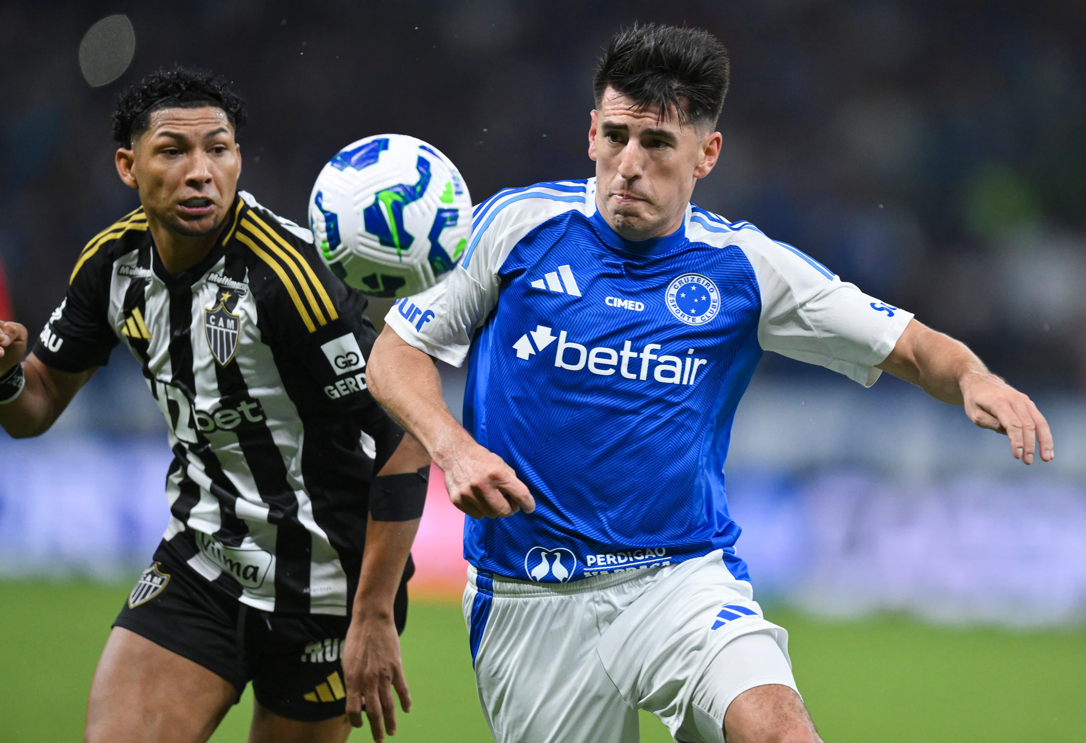 برنامه بازی‌های فوتبال چهارشنبه: لیگ قهرمانان اروپا، جام حذفی برزیل و بیشتر