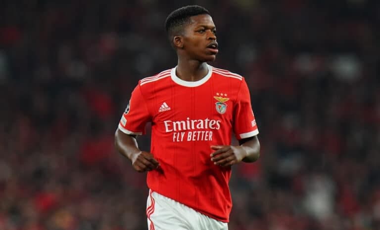 فلورنتینو لوئیس یک قدم تا پیوستن به برنلی