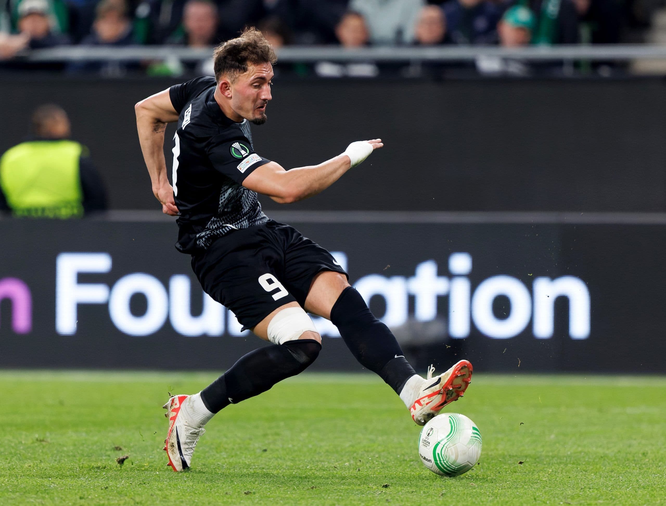 مهاجم خنک انتقال به پافوس قبرس را رد کرد