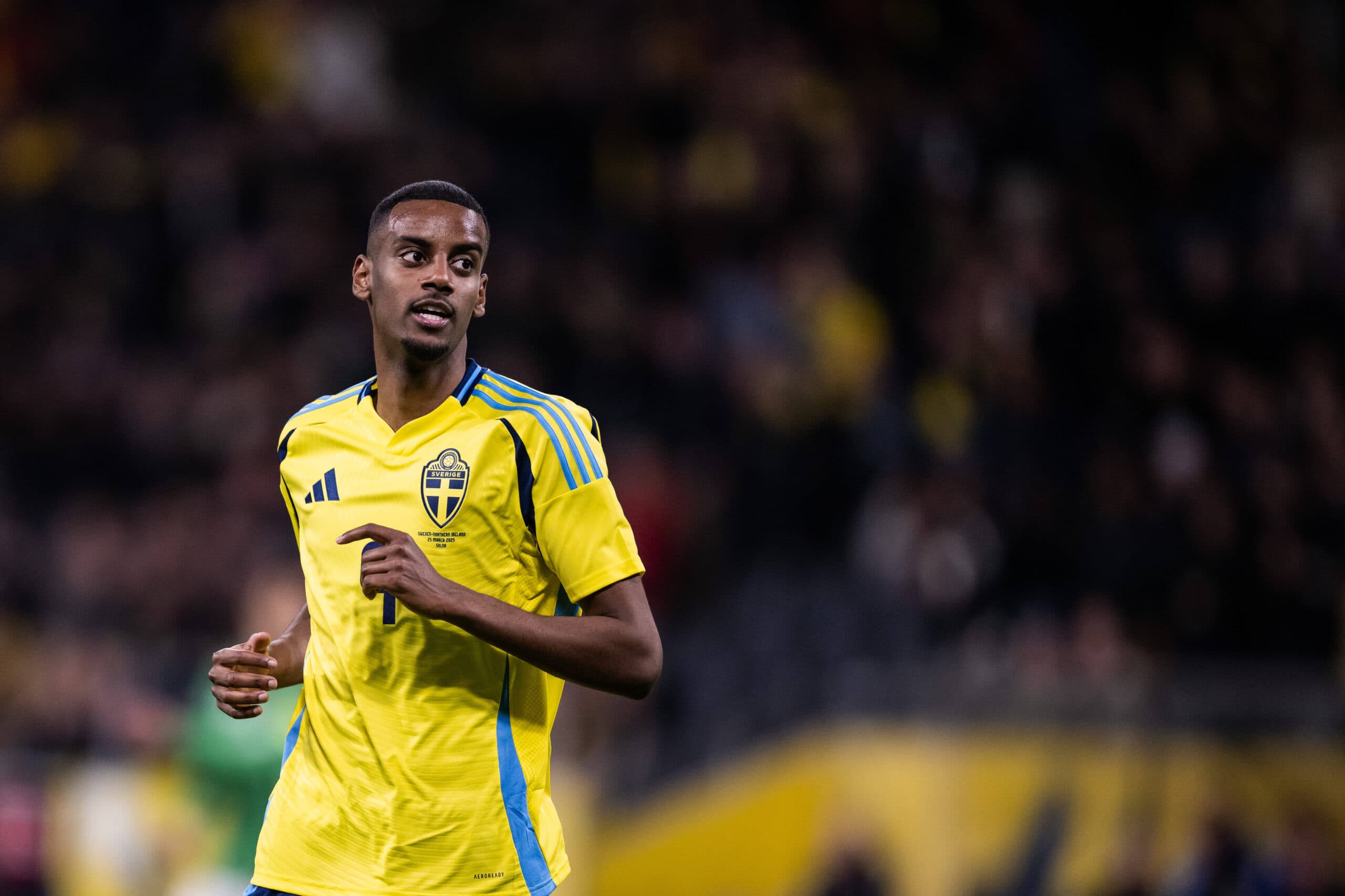 پیشنهاد رکوردشکن لیورپول برای جذب الکساندر ایساک