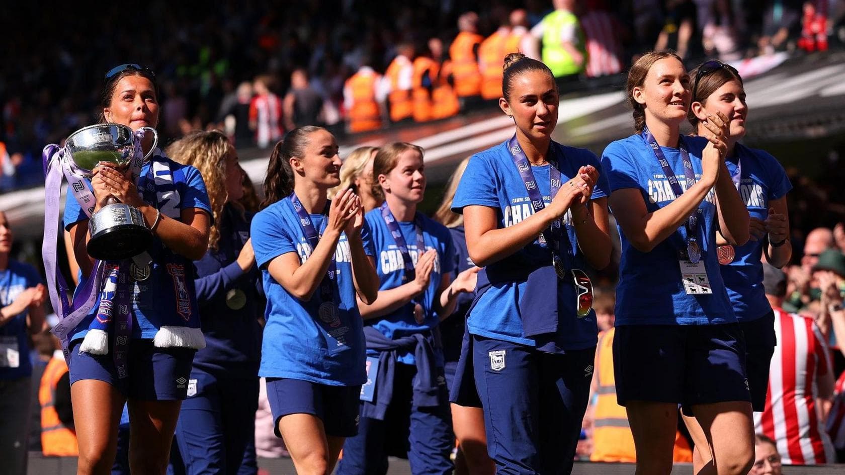 لحظه‌ای پرافتخار برای تیم فوتبال زنان ایپسویچ؛ آغاز فصل در WSL 2