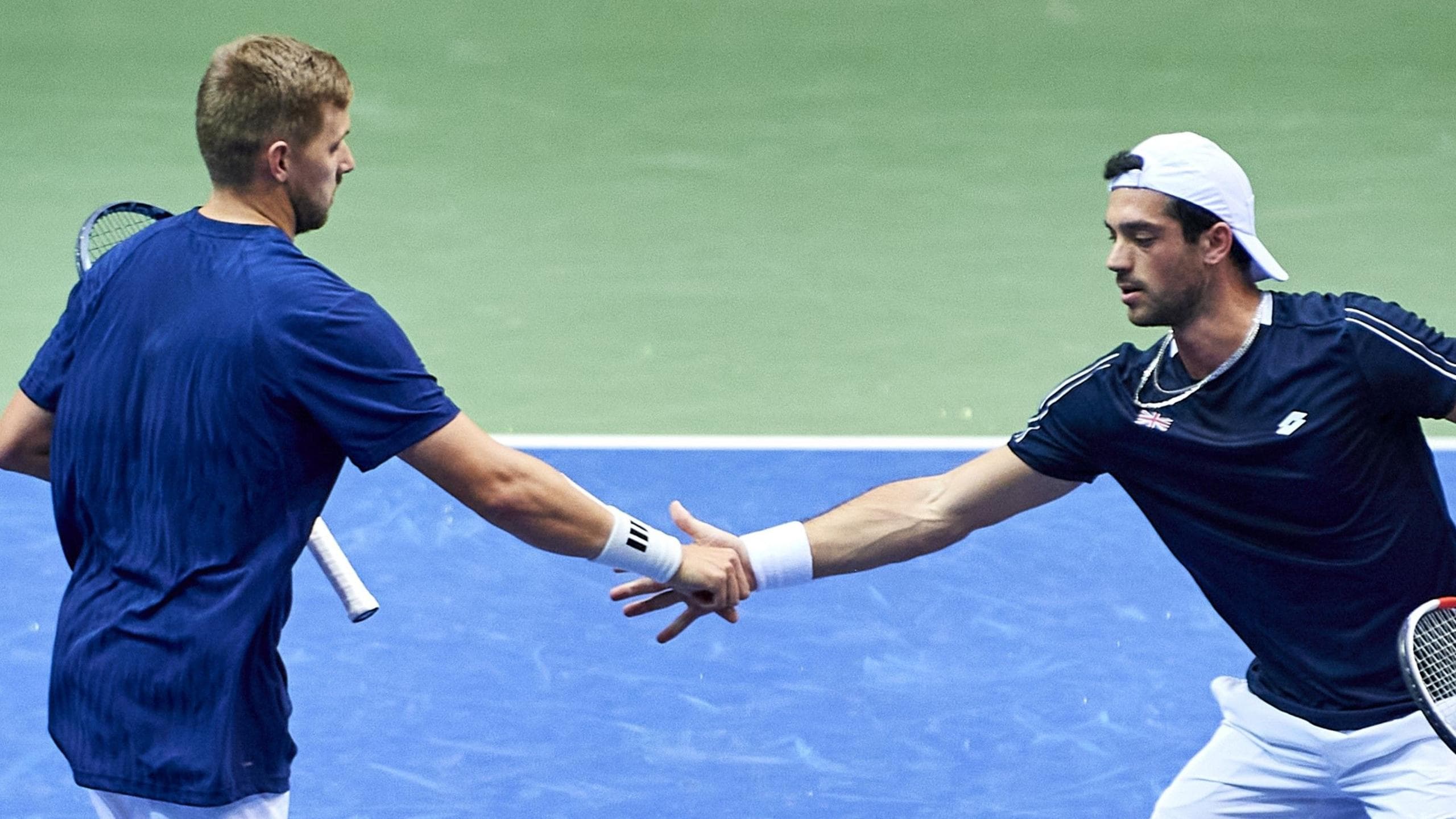 شکست زوج بریتانیایی کَش و گلسپول در تنیس دیویس کاپ مقابل لهستان