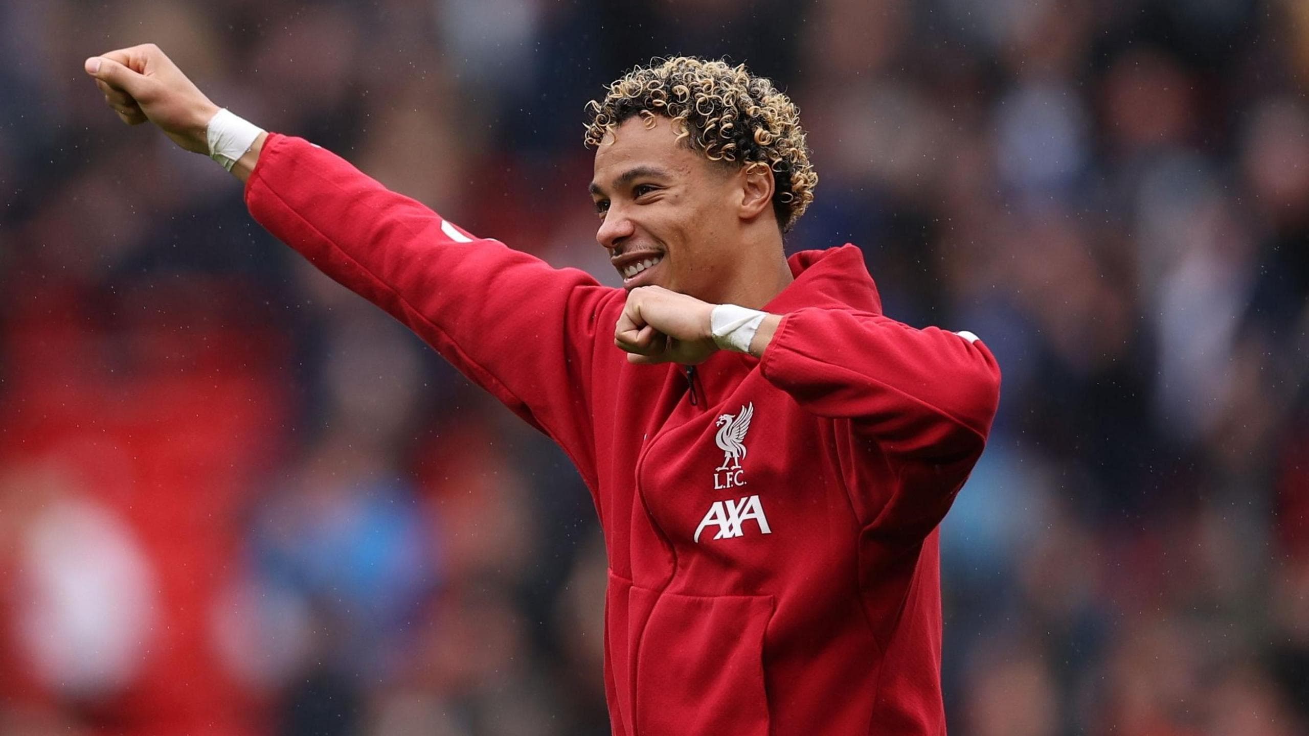 معمای شیرین برای آقای سرمربی: اکیتیکه و رویای خط حمله لیورپول