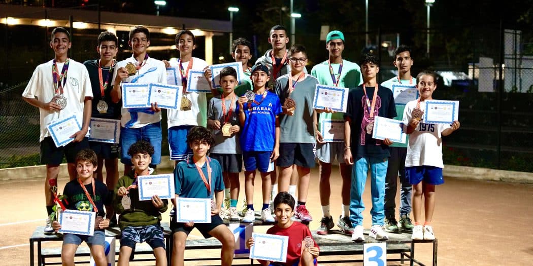 معرفی نفرات برتر مسابقات تنیس رده‌های سنی در مجموعه تنیس آسایش مازندران